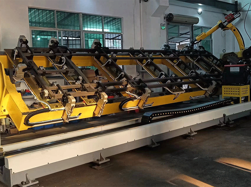 波峰焊設(shè)備底架機(jī)器人焊接工作站