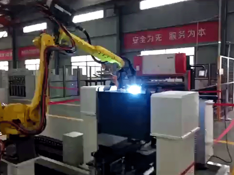 充氣柜氣箱機(jī)器人焊接工作站